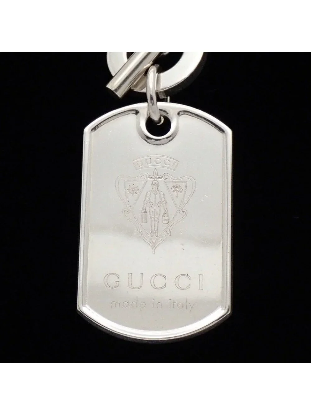 Gucci crest dog